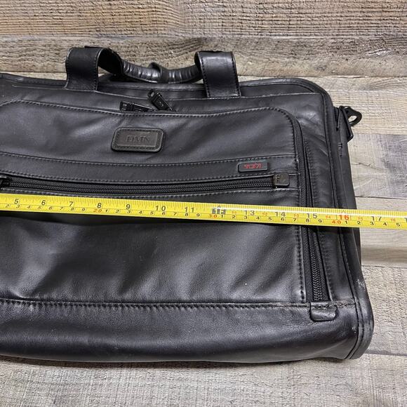 TUMI Leather Briefcase Laptop Bag Black - Picture 2 of 15
